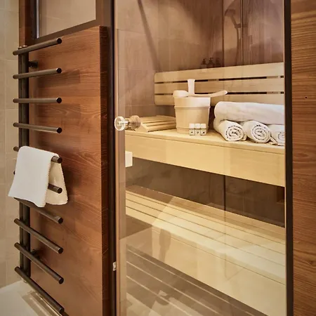 Galeon Apartment *